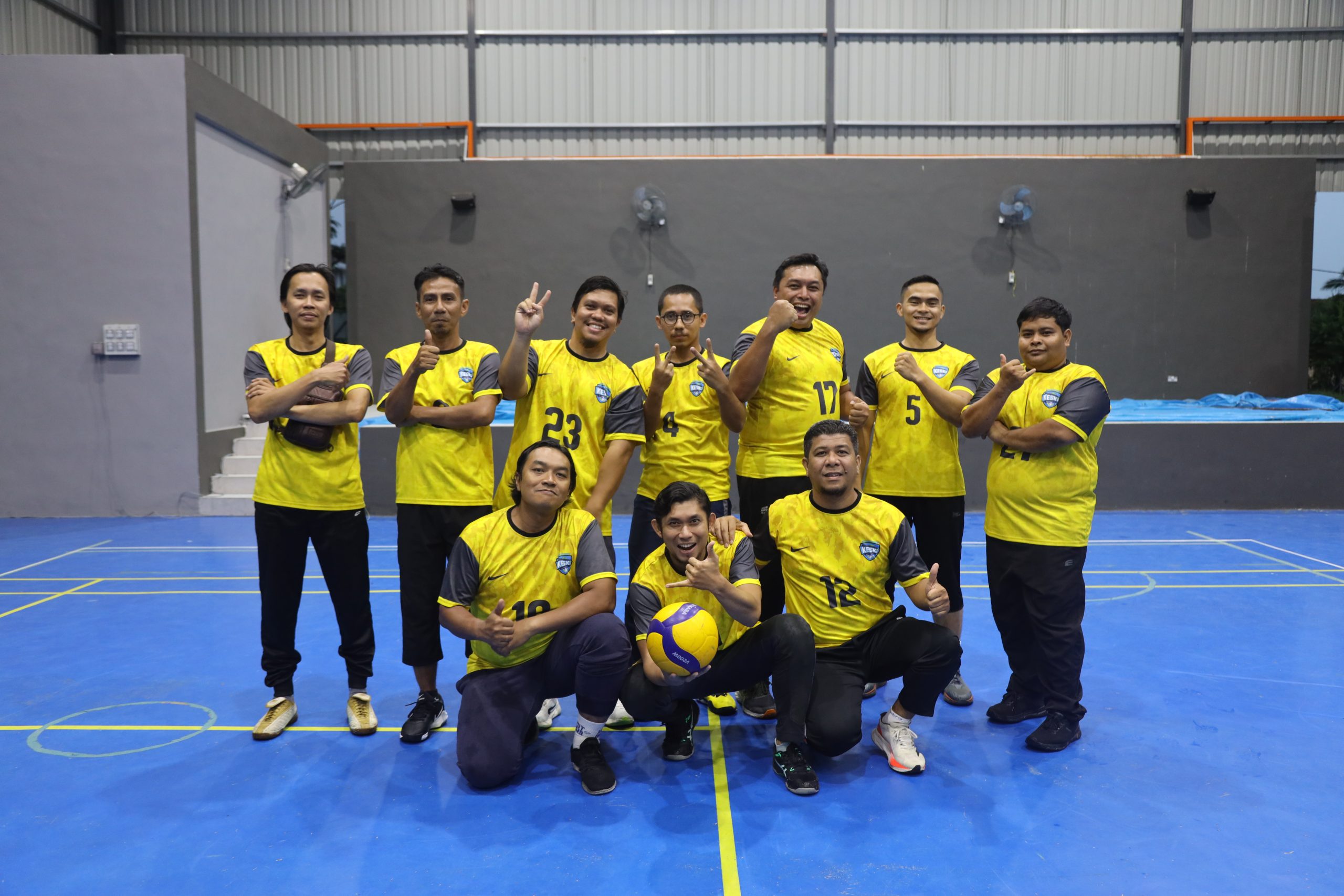 BOLA TAMPAR LELAKI  – KUASA SMASH, SEMANGAT TAK PERNAH LUNTUR!